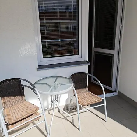 Apartament W Centrum Apartmán Reda